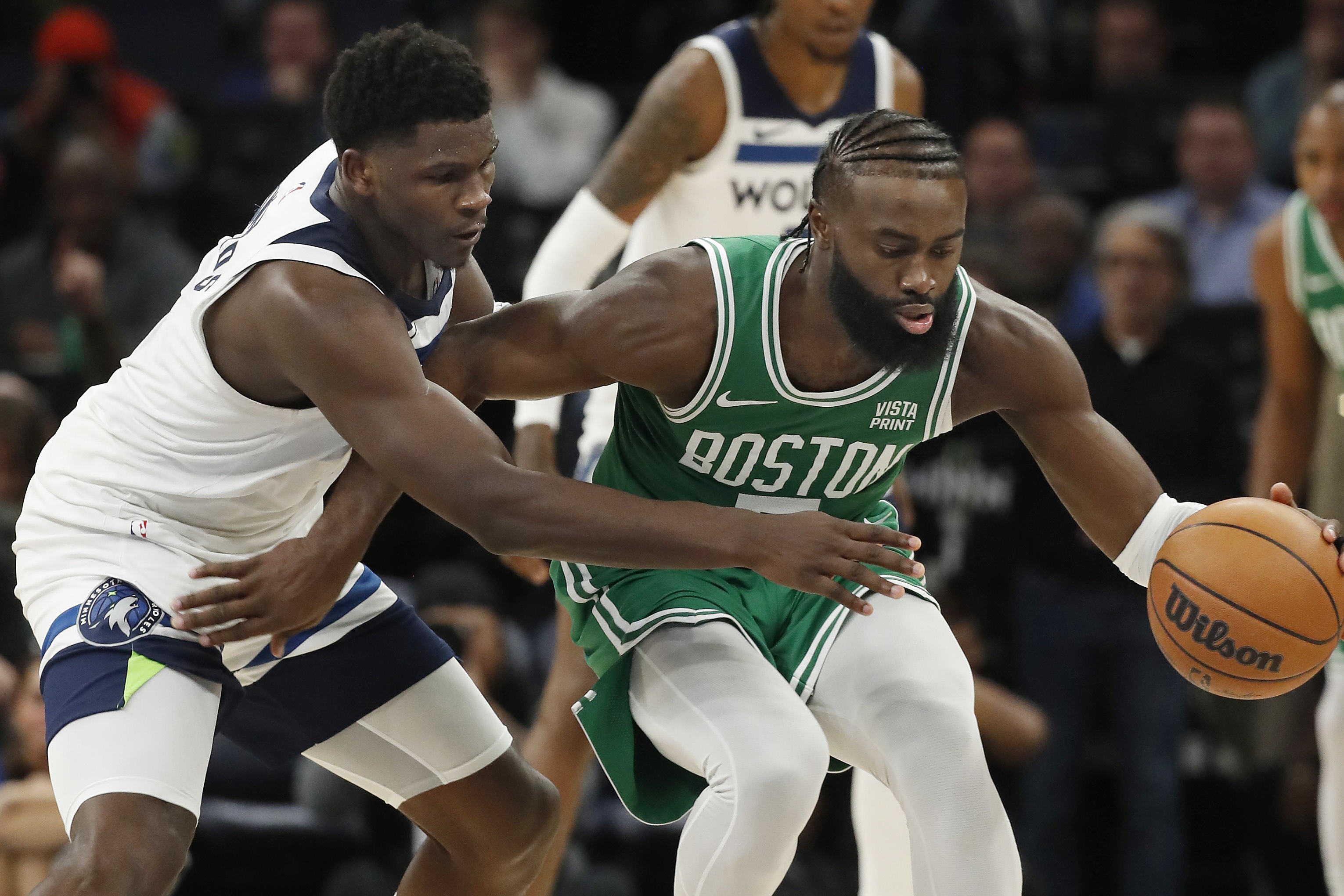 半岛体育官网-丁威迪：攻防一体最好的后卫是华子 侧翼则是杰伦·布朗而非小卡